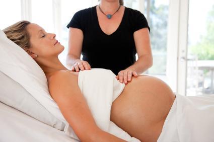 Massage for expecting mothers Laval